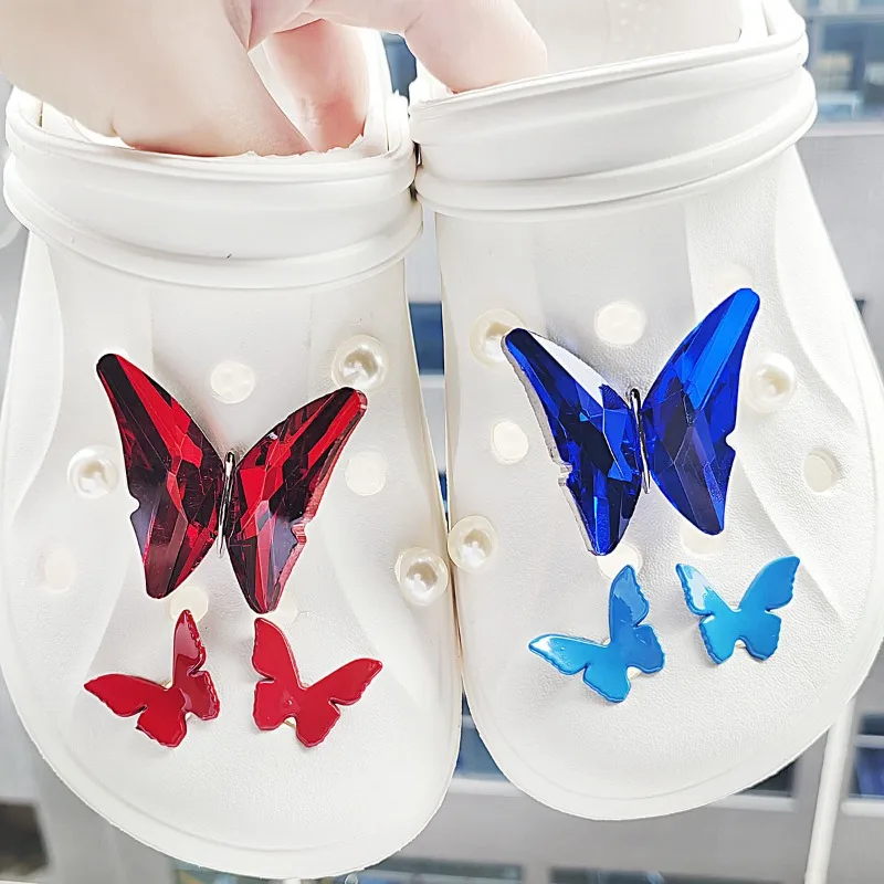 

Handmade DIY Shoe Charms Designer Colorful Rhinestone Butterfly Sandals Accessories Whole Set Clogs Shoe Buckle Luxury All-match