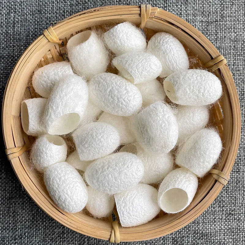 

100Pcs High Quality Silkworm Balls Purifying Whitening Exfoliating Scrub Blackhead Remover Natural Silk Cocoons Facial Skin Care