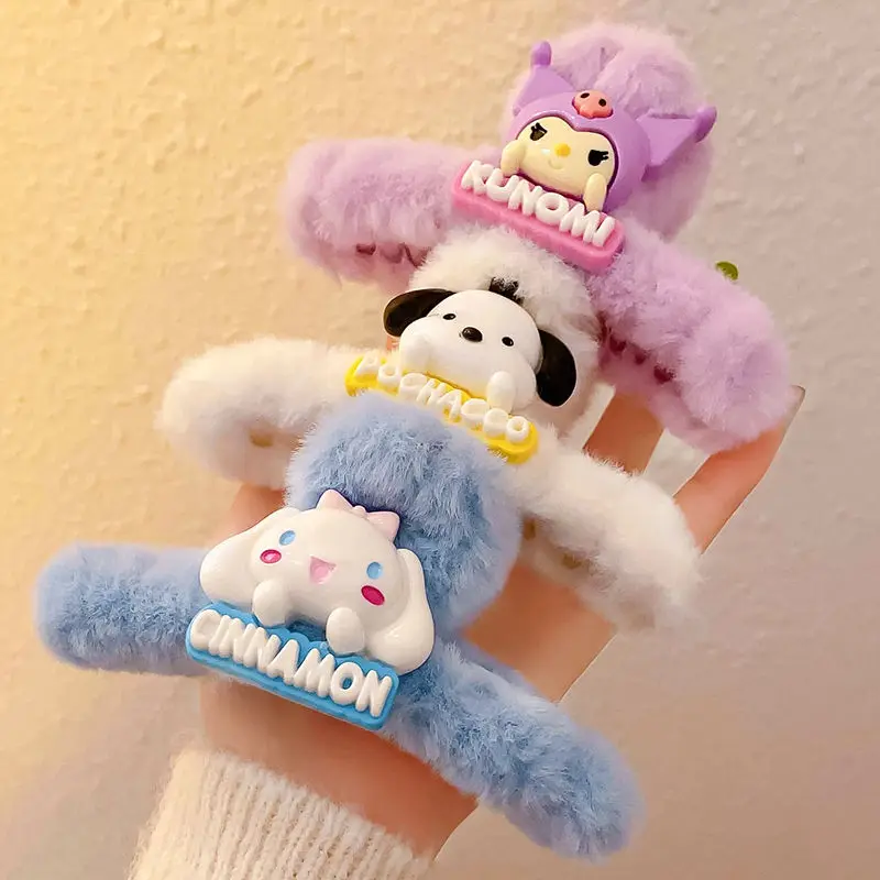 Sanrio Cinnamoroll My Melody Kawaii Anime Plush Hair Claw Clip Pochacco Kuromi Cartoon Head Decoration Lovely Gifts for Kids
Sanrio Cinnamoroll My Melody Kawaii Anime Plush Hair Claw Clip Pochacco Kuromi Cartoon Head Decoration Lovely Gifts for Kids