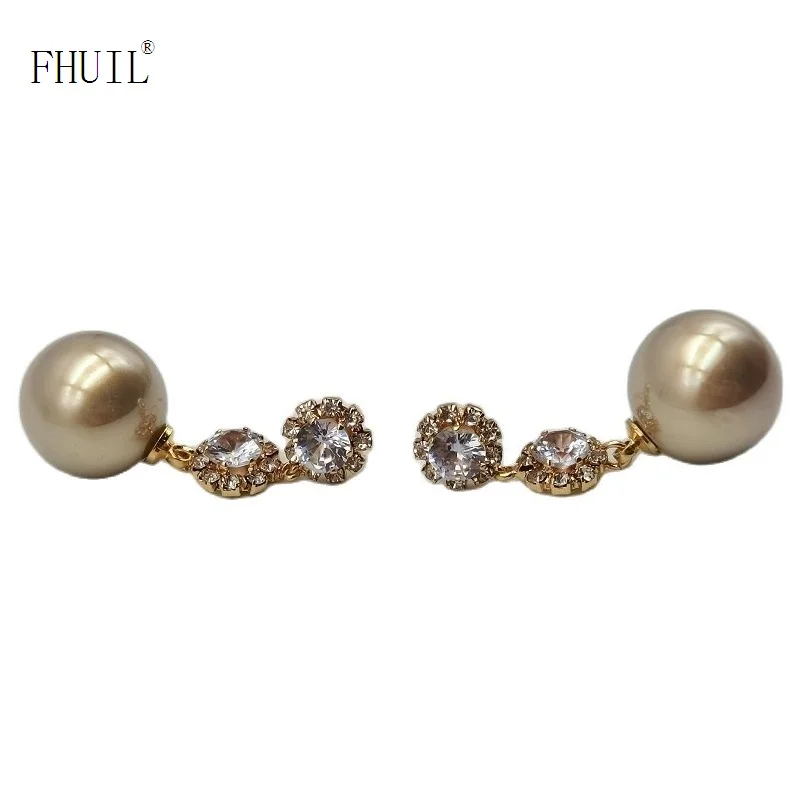 Light Luxury Drop Earring For Women 2023 Fashion Jewelry High Imitation Gold Plated Hanging Earrings Christmas Gift
Light Luxury Drop Earring For Women 2023 Fashion Jewelry High Imitation Gold Plated Hanging Earrings Christmas Gift