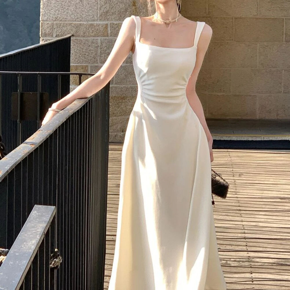 Women Dress French Waist Long Skirt Niche Design Polyester Slim-fit Suspender Dress Wide Straps A-line Fashion
Women Dress French Waist Long Skirt Niche Design Polyester Slim-fit Suspender Dress Wide Straps A-line Fashion