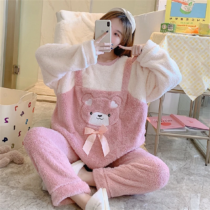 Winter Flannel Women'S Pajamas Warm Cute Nightgowns 5XL Pajamas Second Skin Sleeping Clothing Autonomous Set Winer Home Clothes
Winter Flannel Women'S Pajamas Warm Cute Nightgowns 5XL Pajamas Second Skin Sleeping Clothing Autonomous Set Winer Home Clothes