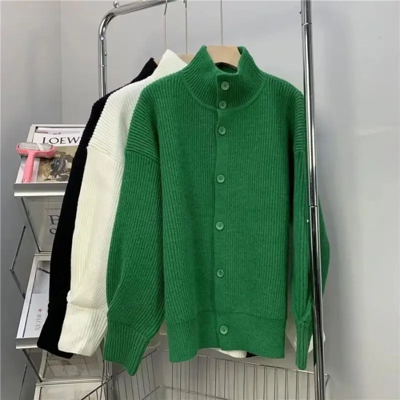 2023 Men's Spring Autumn Fashion Loose Solid Color Cardigans Male Sweater Coats Men Stand Collar Knit Jackets L205
2023 Men's Spring Autumn Fashion Loose Solid Color Cardigans Male Sweater Coats Men Stand Collar Knit Jackets L205
