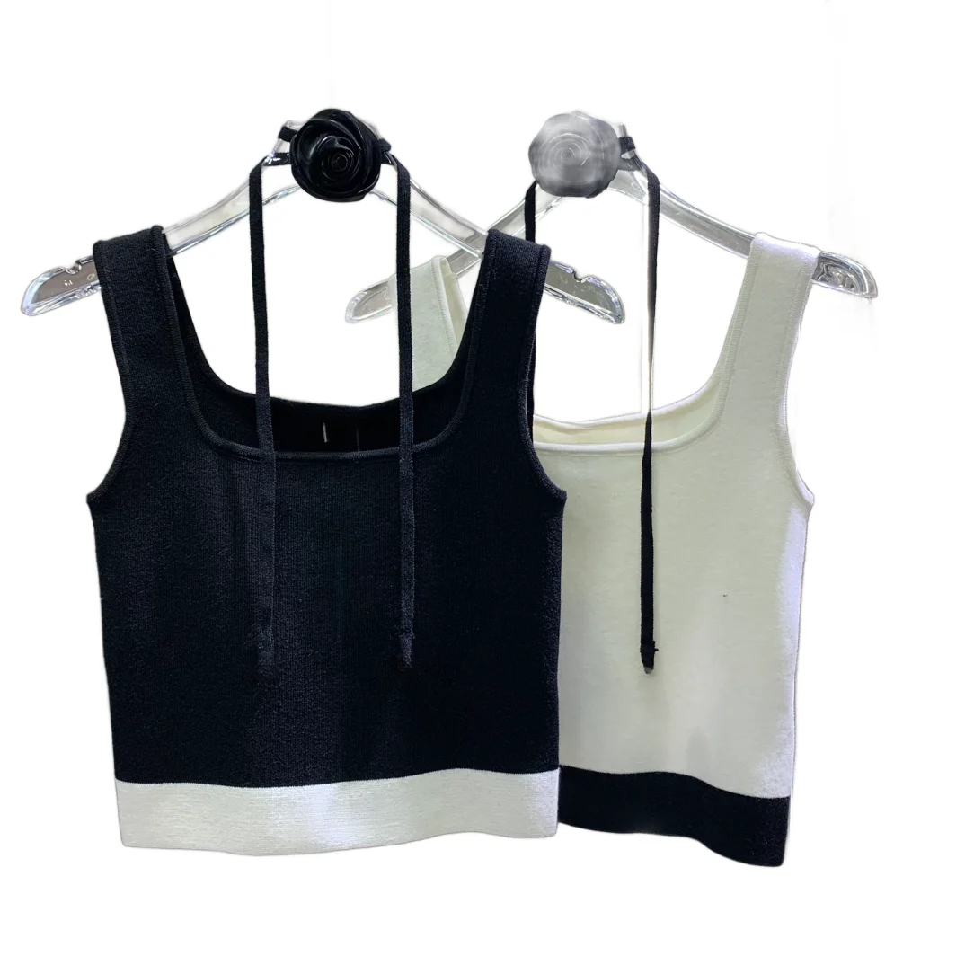 Wool vest square collar short slim-fit version type color contrast hot sweetheart design comfort 2024 spring summer
Wool vest square collar short slim-fit version type color contrast hot sweetheart design comfort 2024 spring summer