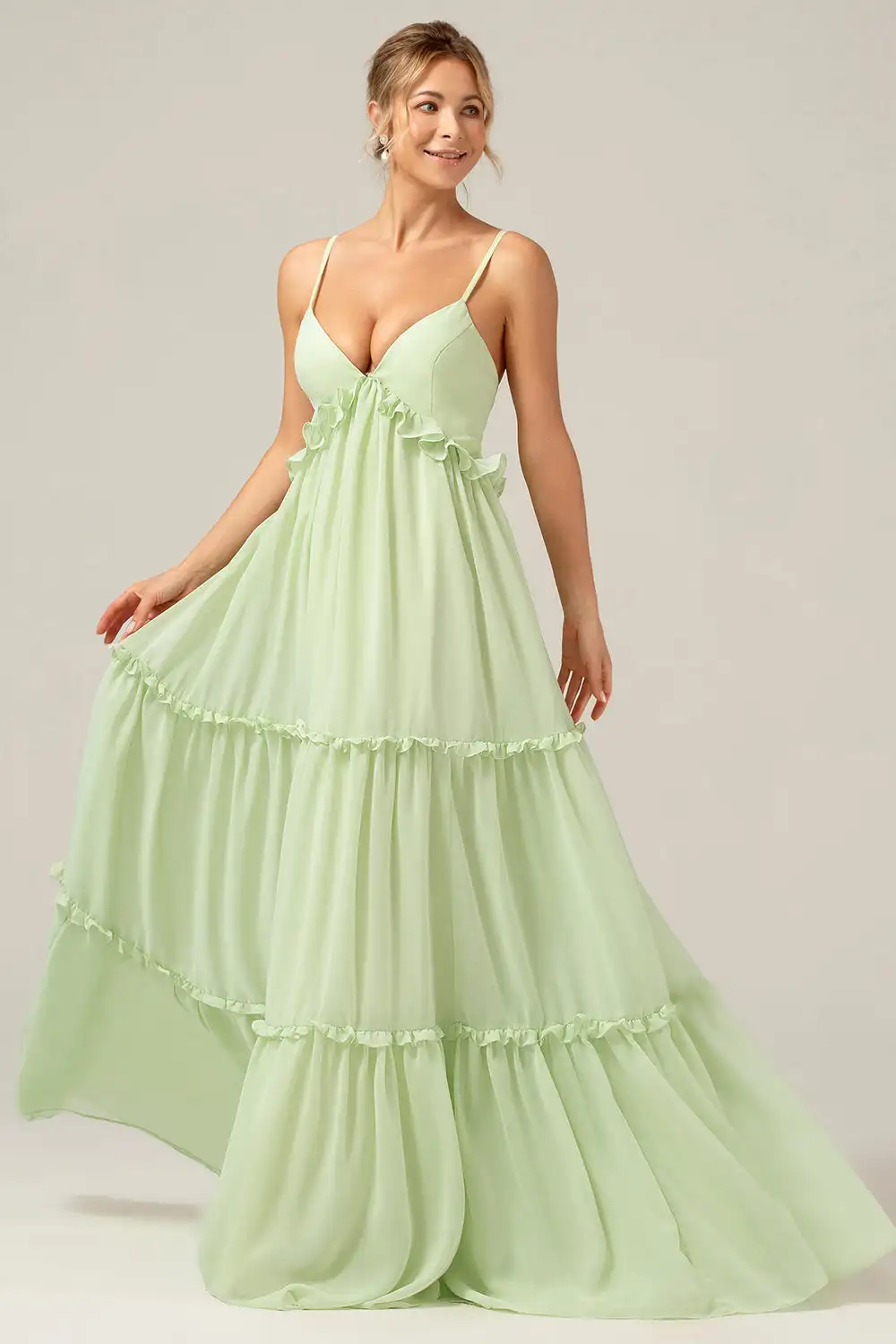 Plunging V Neck A Line Chiffon Bridesmaid Dress Spaghetti Straps Ruffle Long Formal Evening Dresses For Party Wedding Guest Gown
Plunging V Neck A Line Chiffon Bridesmaid Dress Spaghetti Straps Ruffle Long Formal Evening Dresses For Party Wedding Guest Gown