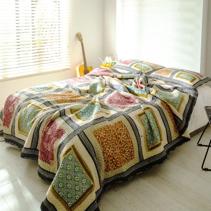 CHAUSUB Vintage Patchwork Quilt Set 3-Piece Bedspread on the Bed King Size Cotton Coverlets Blanket for Bed Comforter Set
CHAUSUB Vintage Patchwork Quilt Set 3-Piece Bedspread on the Bed King Size Cotton Coverlets Blanket for Bed Comforter Set