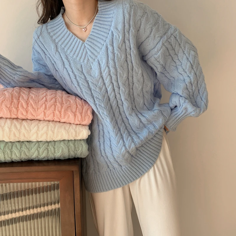 Women's Autumn Wingter Long Sleeve V Neck Pullover Sweater Lady Casual Loose Solid Color Knitted Top Twisted Pattern Jumper
Women's Autumn Wingter Long Sleeve V Neck Pullover Sweater Lady Casual Loose Solid Color Knitted Top Twisted Pattern Jumper