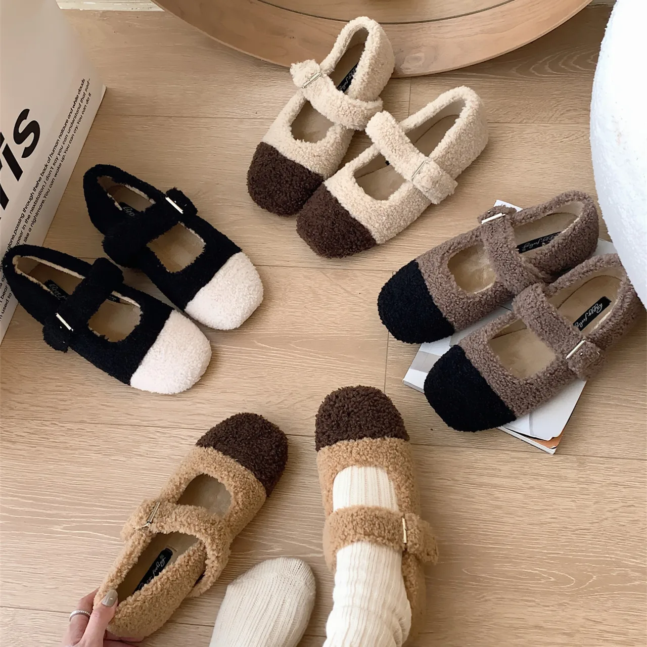 

Bailamos Brand Women Fur Moccasin Shoes Shallow Mouth Round Toe Casual Female Sneakers Loafers Fur Slip-on Ballet Flats Mujer