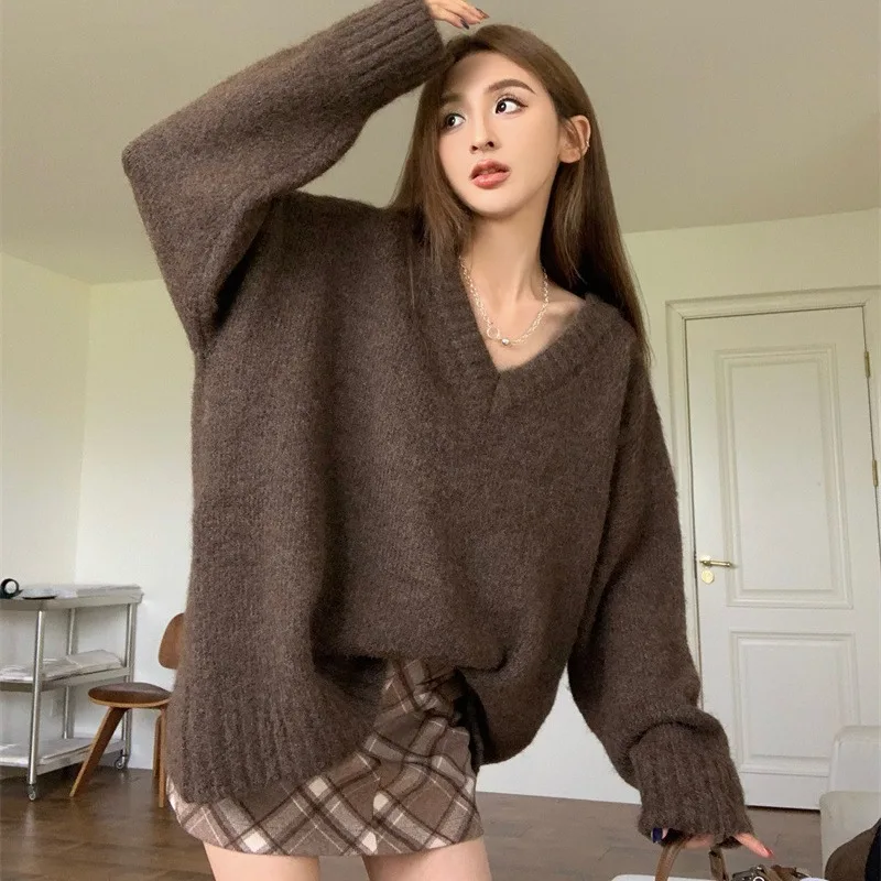 

Real Shot Autumn and Winter New American Lazy Loose V-neck Sweater Versatile Plaid Skirt Fashionable Suit Female Rihgdss