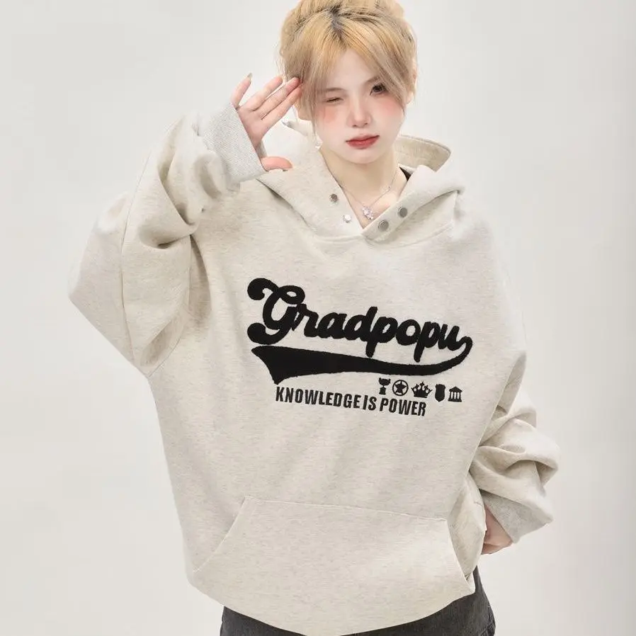 Women's Clothes Oversize Letter Printed Sweater Autumn Winter American Leisure Hooded Pullovers Loose Couple Streetwear Top
Women's Clothes Oversize Letter Printed Sweater Autumn Winter American Leisure Hooded Pullovers Loose Couple Streetwear Top