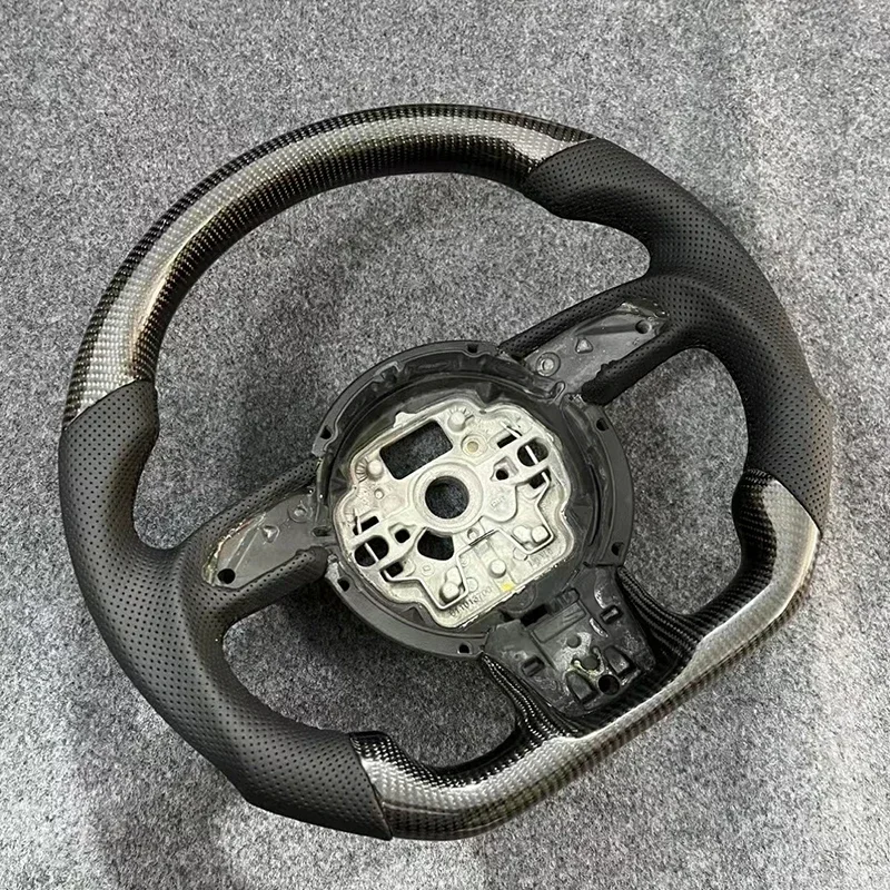 Для Audi A7 2012 2013 2014 2015 2016 2017 2018, рулевое колесо из натурального углеродного волокна и черной кожи на заказ
Для Audi A7 2012 2013 2014 2015 2016 2017 2018, рулевое колесо из натурального углеродного волокна и черной кожи на заказ