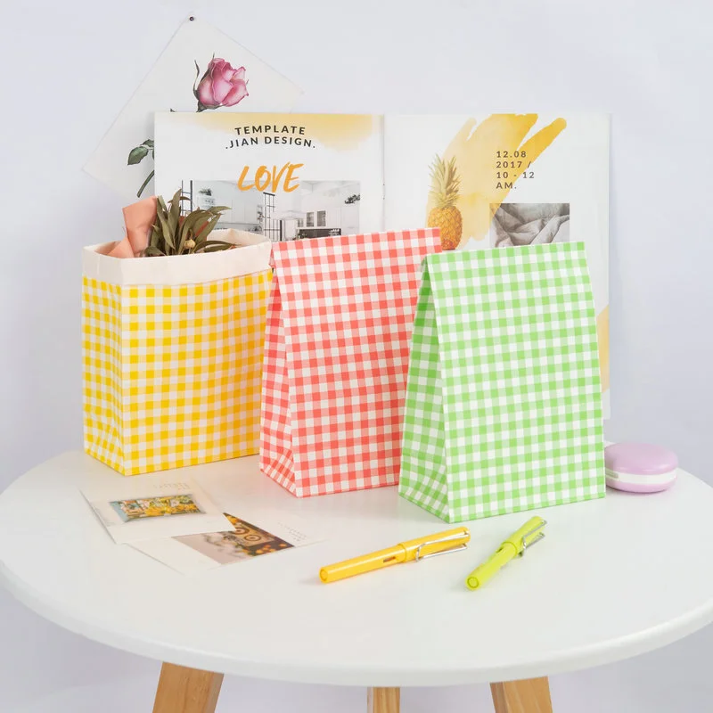 5/8Pcs Color Plaid Kraft Paper Bag Snack Biscuits Candy Paper Bag Home Organizing Storage Bag Christmas Gift Wrapping Paper Bag
5/8Pcs Color Plaid Kraft Paper Bag Snack Biscuits Candy Paper Bag Home Organizing Storage Bag Christmas Gift Wrapping Paper Bag