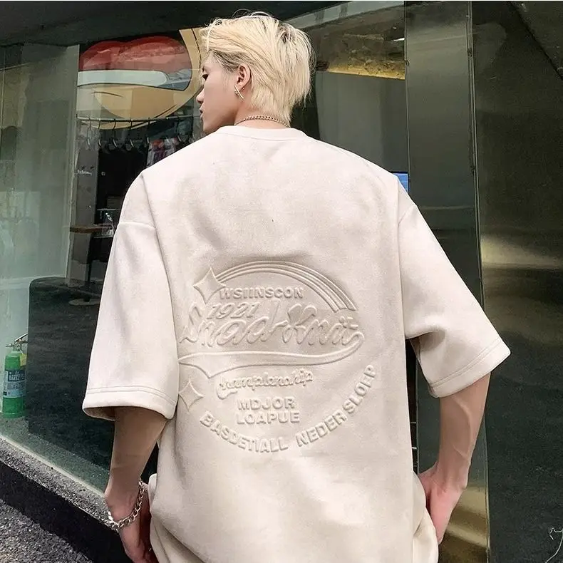 Suede short-sleeved t-shirt for men 2024 summer trendy brand letter stamped large size t-shirt American heavyweight loose tops
Suede short-sleeved t-shirt for men 2024 summer trendy brand letter stamped large size t-shirt American heavyweight loose tops