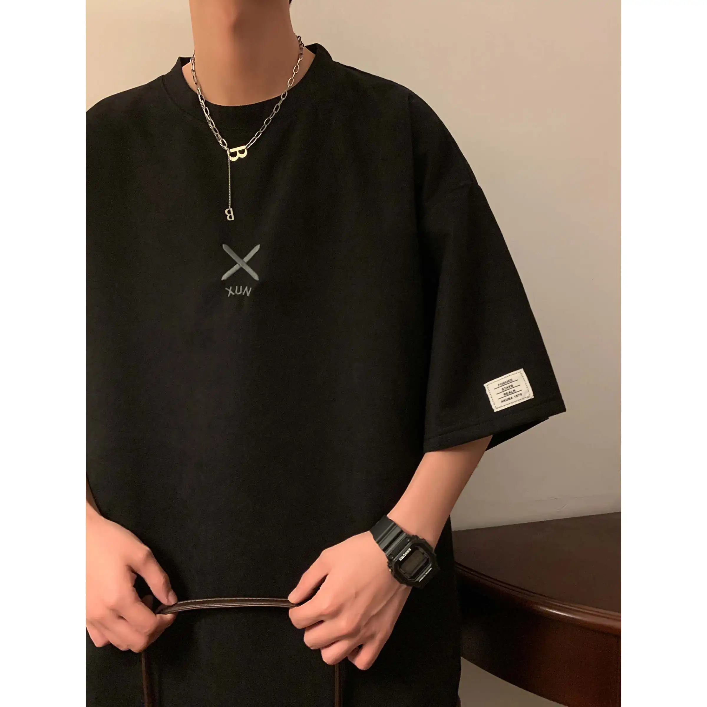Labeled embroidered suede high street men's trendy brand t-shirt short-sleeved high-end handsome heavyweight T-shirt y2k tops
Labeled embroidered suede high street men's trendy brand t-shirt short-sleeved high-end handsome heavyweight T-shirt y2k tops