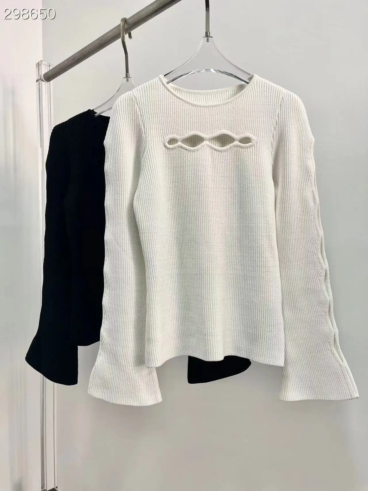 Fyion High Quality Runway Design Pullover Sweater Women 2022 Summer Knitted Femme Solid Hollow Out Wool Sweater
Fyion High Quality Runway Design Pullover Sweater Women 2022 Summer Knitted Femme Solid Hollow Out Wool Sweater