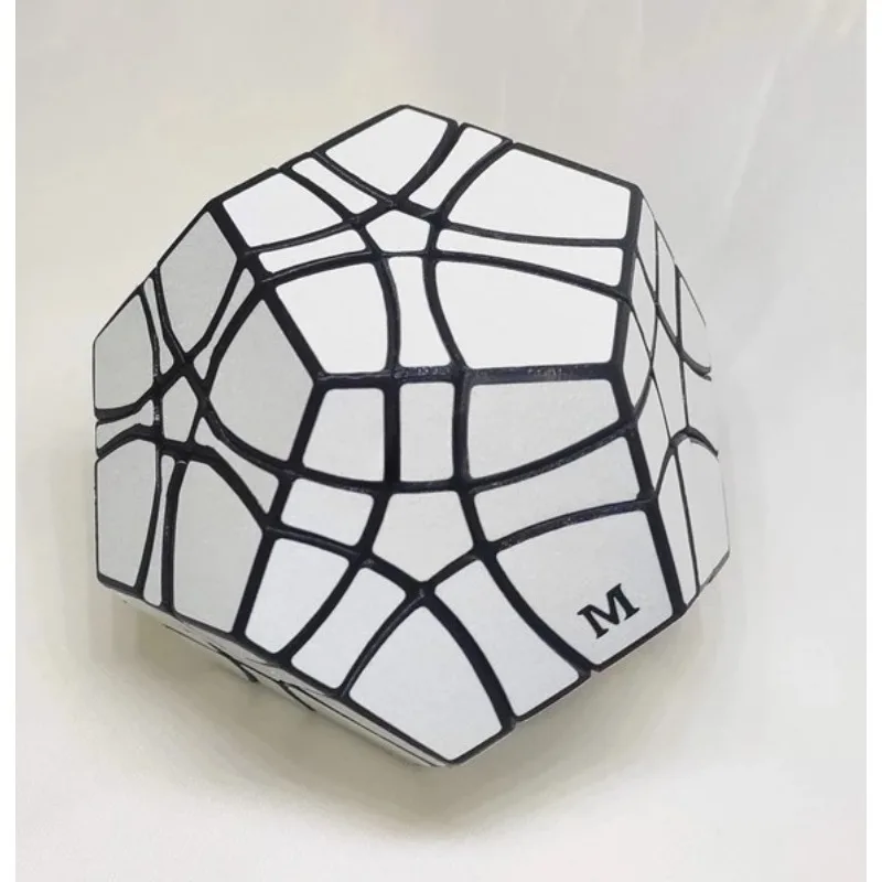 

Calvin's Puzzle 3x3 Cube Megaminx Mirror Cube Black Body with White Stickers (Manqube Mod) Cast Coated Magic Cube Toys