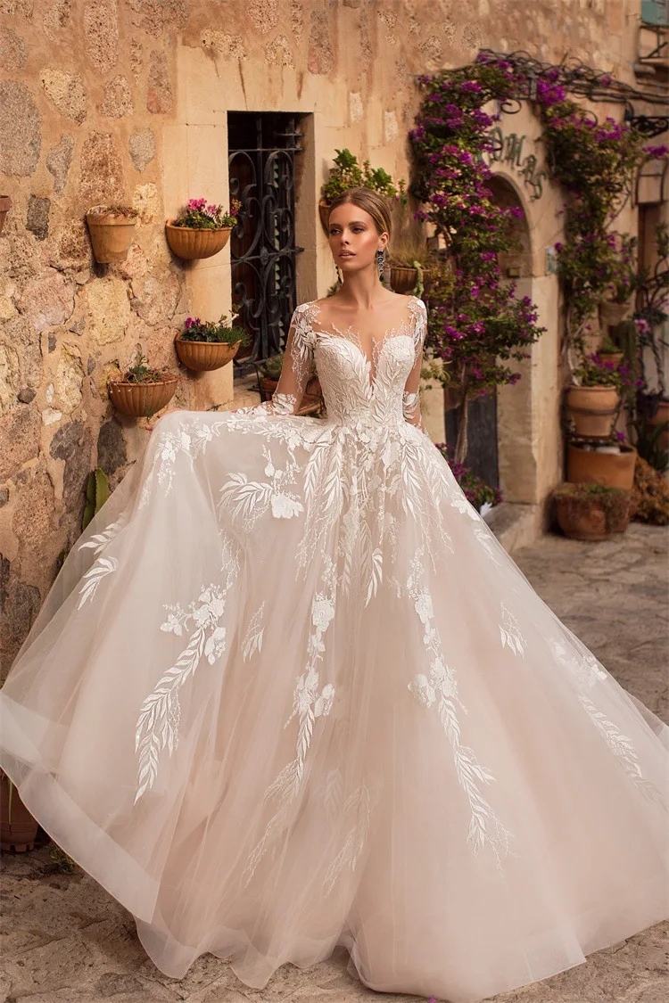 Princess Illusion Design Off the Shoulder Appliques Lace Wedding Dress Long Sleeves Luxury Woman Gown Sweep Train Bride Dresses
Princess Illusion Design Off the Shoulder Appliques Lace Wedding Dress Long Sleeves Luxury Woman Gown Sweep Train Bride Dresses