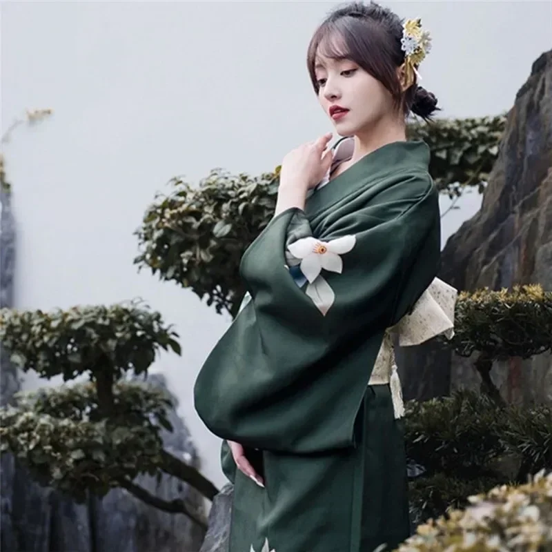

New Japanes Kimonos Women Traditional Yukata Stage Show Costume Cosplay Haori Vintage Floral Robe Stage Fancy Wear Evening Dress