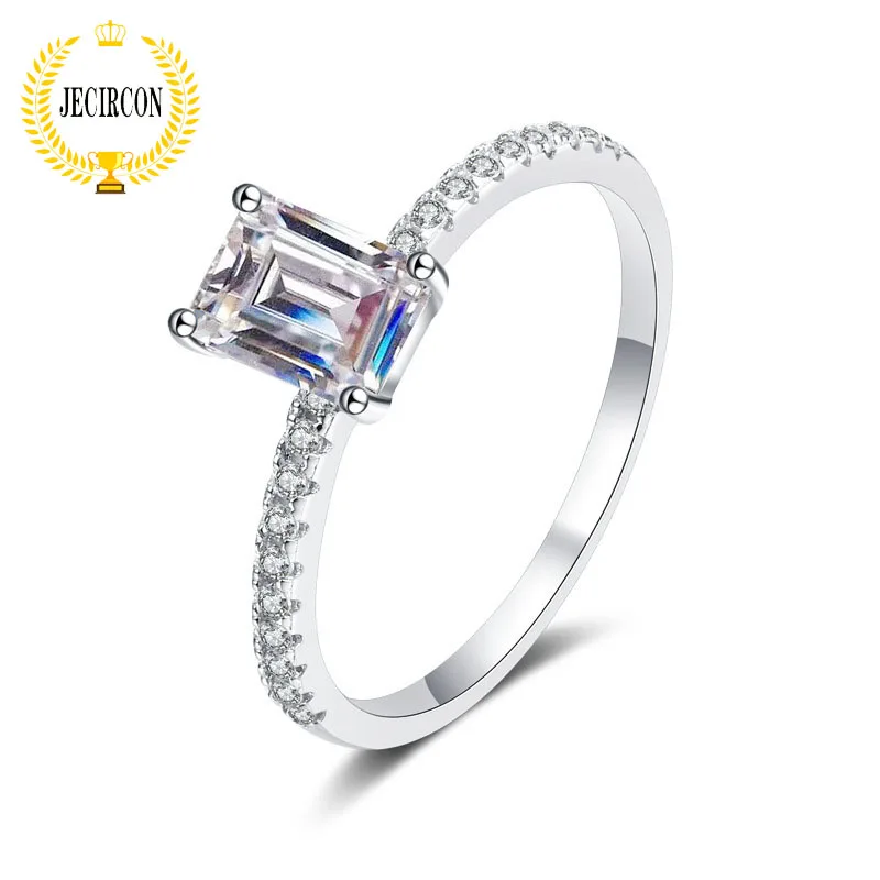 

JECIRCON-Moissanite Diamond Ring for Women 1 Carat 4-Claw Emerald Radiant Cut Wedding Band 925 Sterling Silver Fashion Jewelr