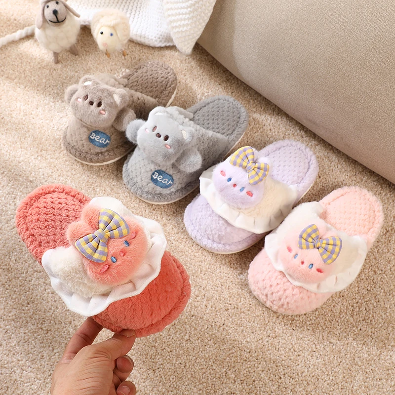 2023 Girls Winter Slippers Rabbit Cute Versatile Flat Child New Fashion Casual Princess Shoes Cartoon Little Bear Boys Slippers 
2023 Girls Winter Slippers Rabbit Cute Versatile Flat Child New Fashion Casual Princess Shoes Cartoon Little Bear Boys Slippers