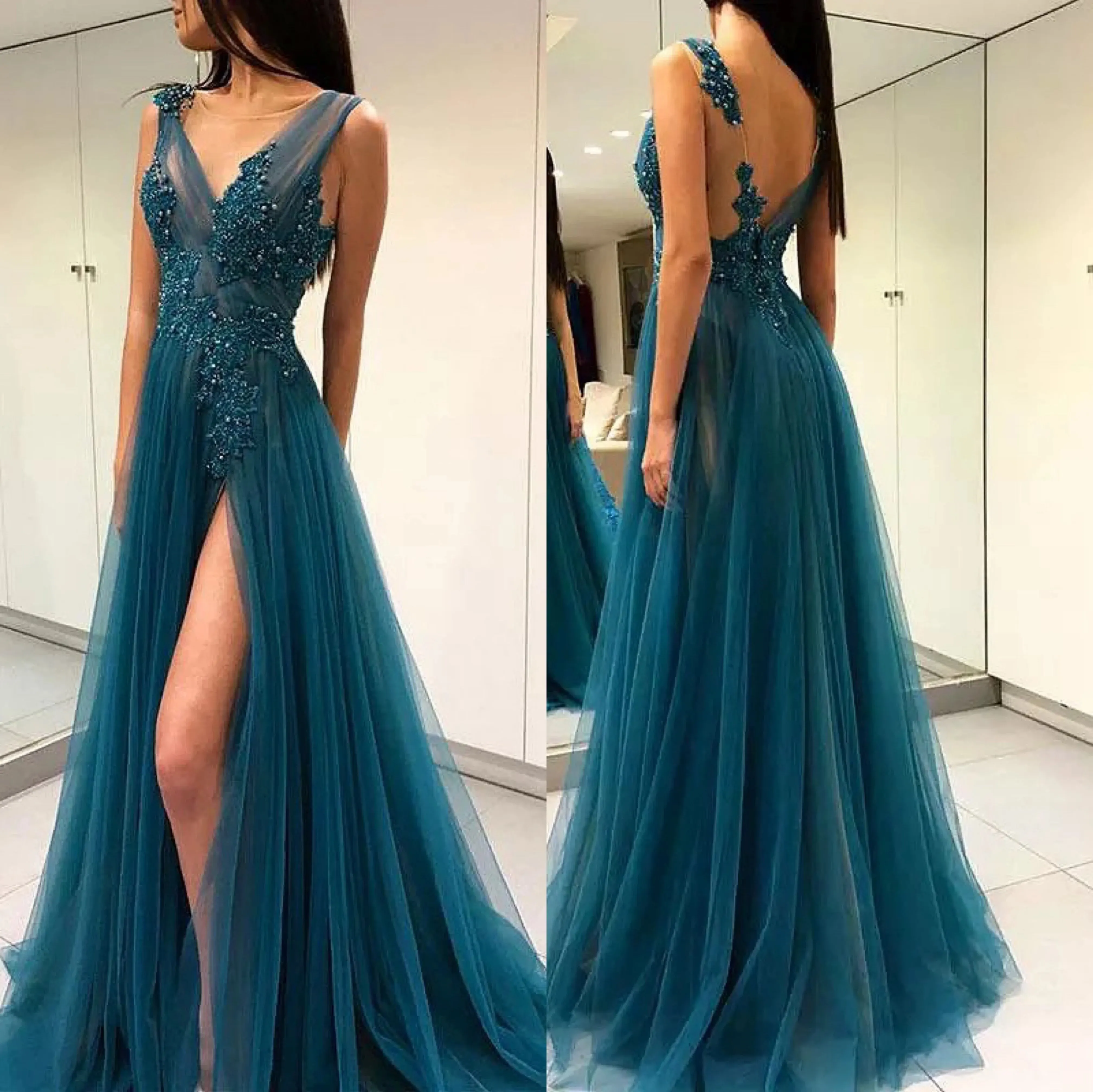 

Tulle Double V-neck Prom Dresses A-line Backless High Slit Sleeveless Graduation Dress Appliques Sequins Long Evening Gowns