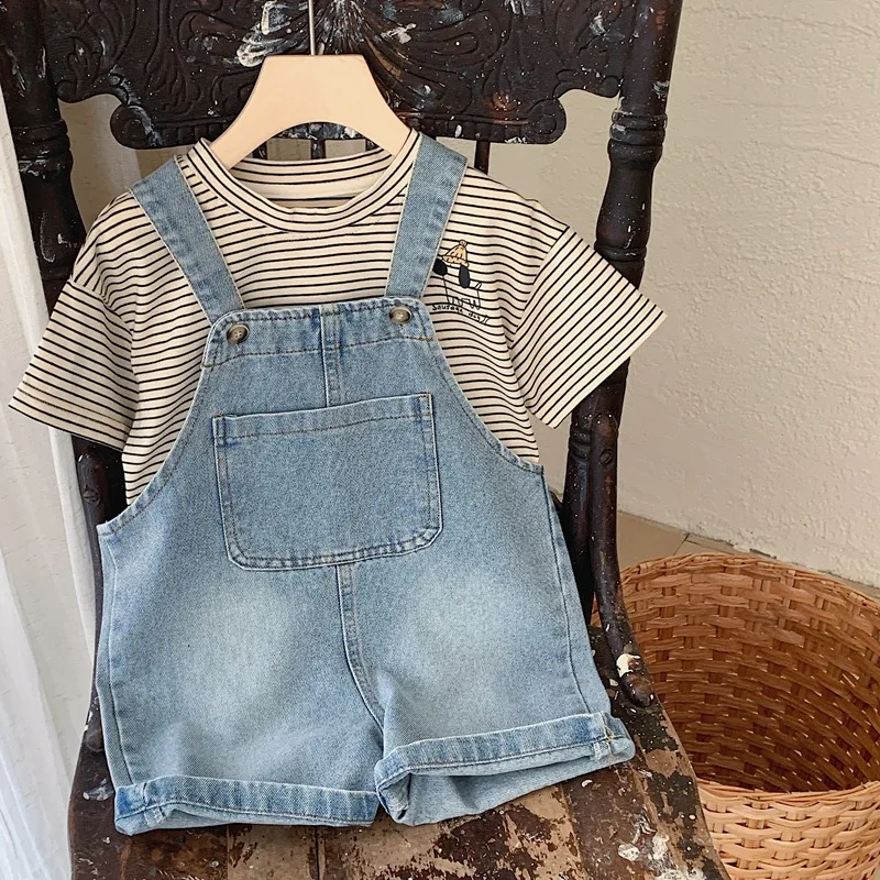 Children Clothing Fashion Casual Overalls 2024 Summer New One Piece Shorts Summer Boys and Girls Soft and Comfortable Jeans
Children Clothing Fashion Casual Overalls 2024 Summer New One Piece Shorts Summer Boys and Girls Soft and Comfortable Jeans