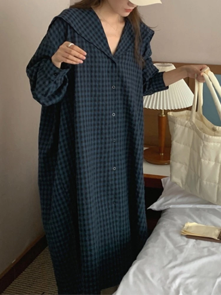 Женское платье, длинное платье, V - воротник, клетчатая решетка, однорядное платье, мягкое ретро, весна и осень, новая модная женская одежда
Женское платье, длинное платье, V - воротник, клетчатая решетка, однорядное платье, мягкое ретро, весна и осень, новая модная женская одежда