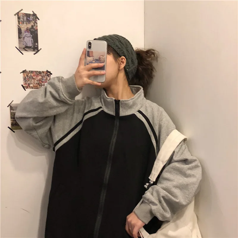 Korean Streetwear Black Zip Sweatshirt Women Kpop Harajuku Fashion Striped Patchwork Hoodie Goth Preppy Style Zippped Jackets
Korean Streetwear Black Zip Sweatshirt Women Kpop Harajuku Fashion Striped Patchwork Hoodie Goth Preppy Style Zippped Jackets