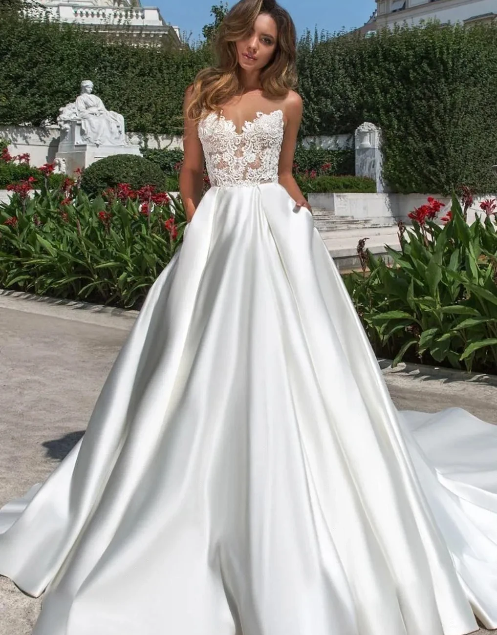 Elegant Satin A Line Wedding Dresses Simple Lace Applique Sweep Train Backless Garden Exquisite Bridal Gowns With Pockets W10408
Elegant Satin A Line Wedding Dresses Simple Lace Applique Sweep Train Backless Garden Exquisite Bridal Gowns With Pockets W10408