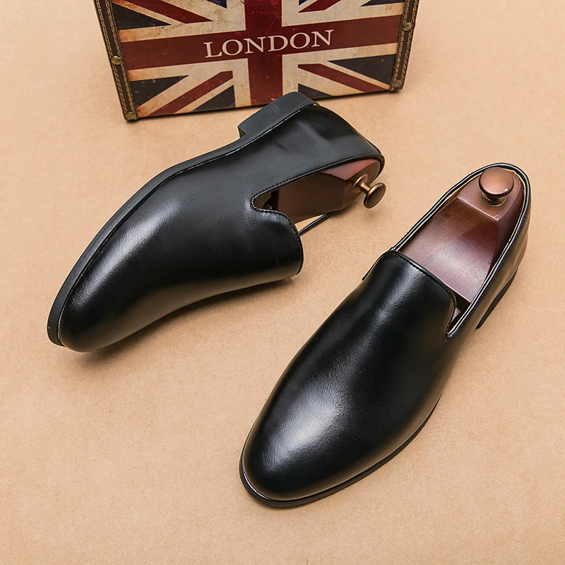 WAERTA Italian Men Classics Retro Shoes outdoor Casual Luxury Brand Men Loafers Moccasins Flats Men Breathable Slip-on Boat Shoe
WAERTA Italian Men Classics Retro Shoes outdoor Casual Luxury Brand Men Loafers Moccasins Flats Men Breathable Slip-on Boat Shoe
