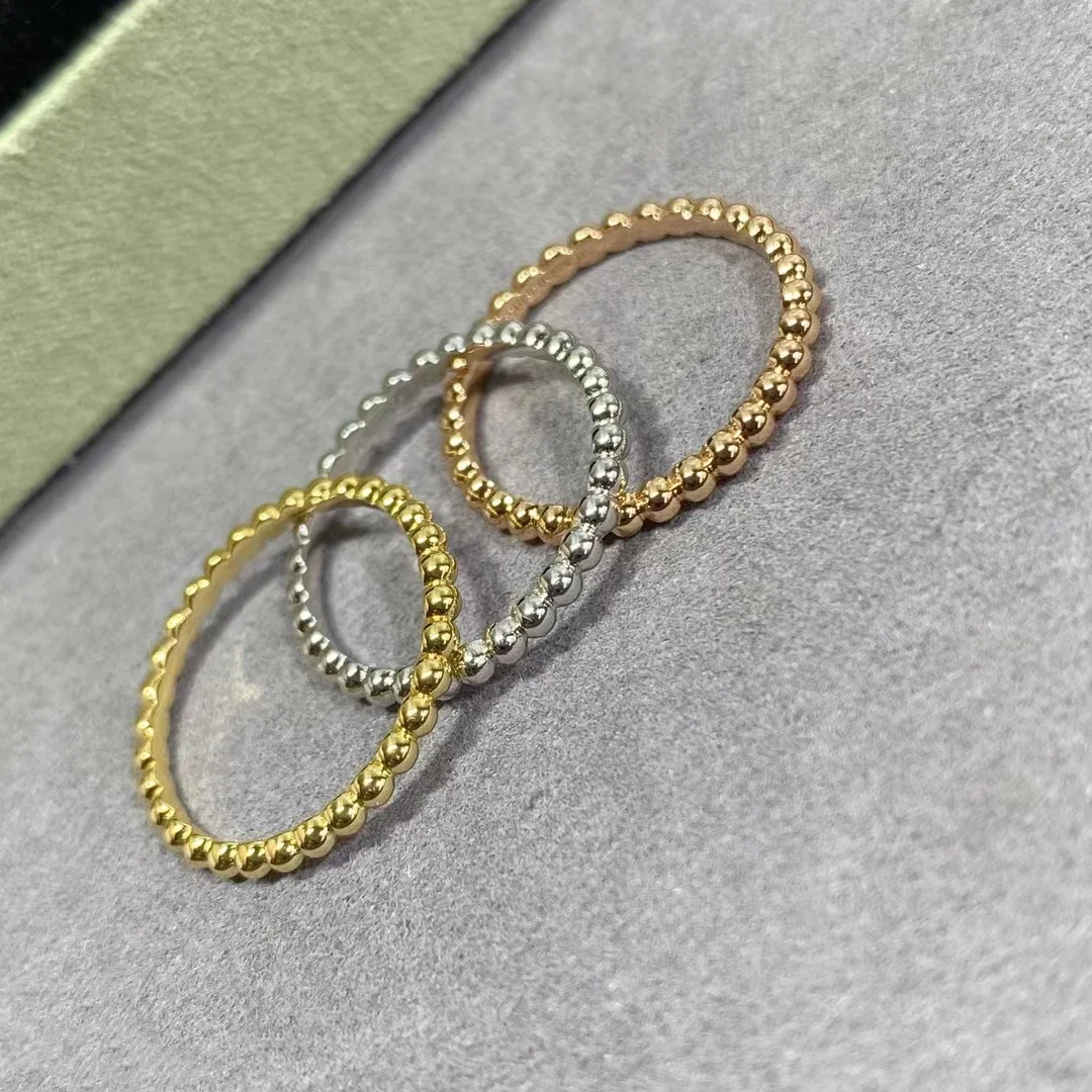 Hot selling 925 sterling silver mini semi-circle bead ring simple classic fashion brand banquet luxury jewelry gift
Hot selling 925 sterling silver mini semi-circle bead ring simple classic fashion brand banquet luxury jewelry gift