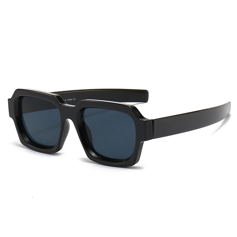 Очки солнцезащитные женские «кошачий глаз», брендовые дизайнерские винтажные зеркальные модные солнечные очки в большой оправе, крутые пикантные UV400
Очки солнцезащитные женские «кошачий глаз», брендовые дизайнерские винтажные зеркальные модные солнечные очки в большой оправе, крутые пикантные UV400