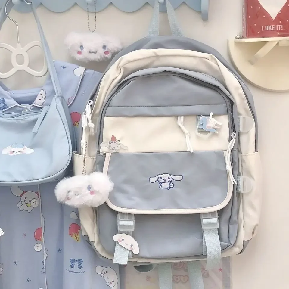 Sanrio Backpacks for Women Cute Anime High School Students Large Capacity Soft Girl Cute Cinnamoroll Campus Schoolbag
Sanrio Backpacks for Women Cute Anime High School Students Large Capacity Soft Girl Cute Cinnamoroll Campus Schoolbag
