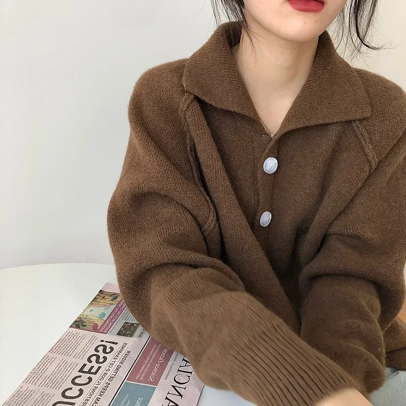 Autumn Winter Korean Retro Sweater Knitted Cardigan Outerwear Loose Lapel Women Thick Button Up Top Long Sleeve Knitwear Girls
Autumn Winter Korean Retro Sweater Knitted Cardigan Outerwear Loose Lapel Women Thick Button Up Top Long Sleeve Knitwear Girls