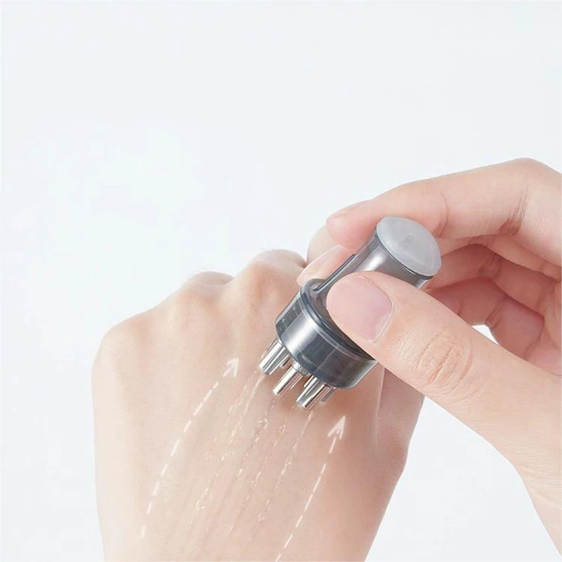 Scalp Applicator Liquid Comb For Hair Scalp Treatment Essential Oil Liquid Guiding Massager Comb Hair Growth Serum Oil Apply
Scalp Applicator Liquid Comb For Hair Scalp Treatment Essential Oil Liquid Guiding Massager Comb Hair Growth Serum Oil Apply