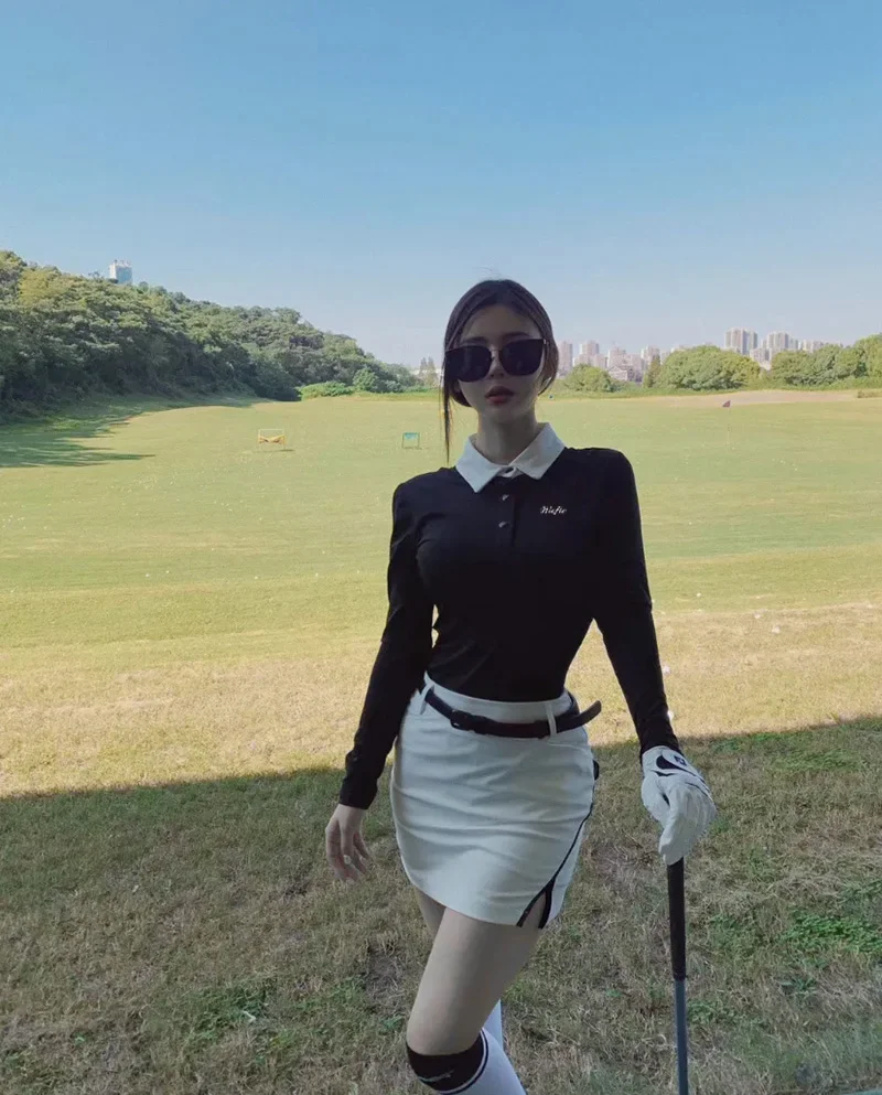 Golf Clothing Women's Clothing Sports Leisure Outdoor Breathable Fast Drying Fashionable Short Skirt Set
Golf Clothing Women's Clothing Sports Leisure Outdoor Breathable Fast Drying Fashionable Short Skirt Set
