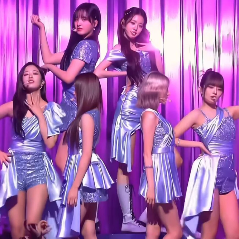 Kpop Girl Group Stage Costume Y2K Concert Jazz Dance Performance Clothes Party Sexy Crop Tops Sling Dress Music Festival Outfits
Kpop Girl Group Stage Costume Y2K Concert Jazz Dance Performance Clothes Party Sexy Crop Tops Sling Dress Music Festival Outfits