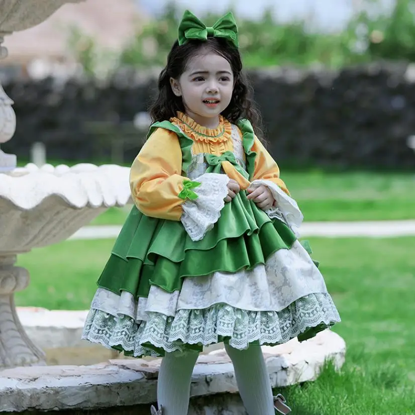 Autumn and Winter New Spain Vintage Prom Dress Birthday Party Eid Halloween Lolita Velvet Girl Christmas Dress A2058
Autumn and Winter New Spain Vintage Prom Dress Birthday Party Eid Halloween Lolita Velvet Girl Christmas Dress A2058