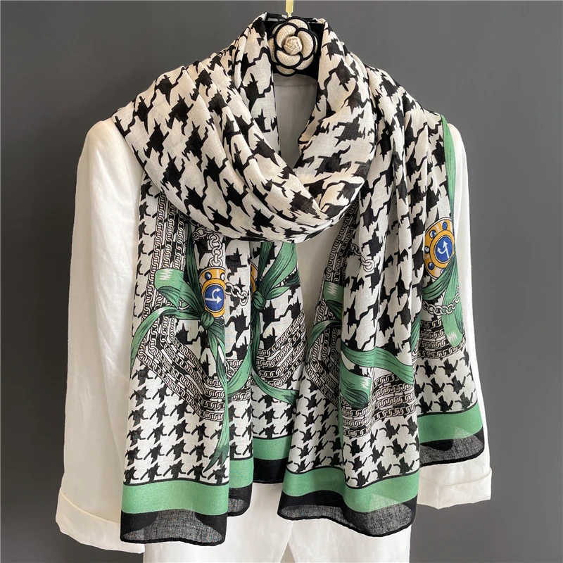 2022 Luxury Cotton Shawl Scarf for Women Autumn Warm Beach Stoles Bandana Large Print 180*90cm Headscarves Hijiab Echarpe New
2022 Luxury Cotton Shawl Scarf for Women Autumn Warm Beach Stoles Bandana Large Print 180*90cm Headscarves Hijiab Echarpe New