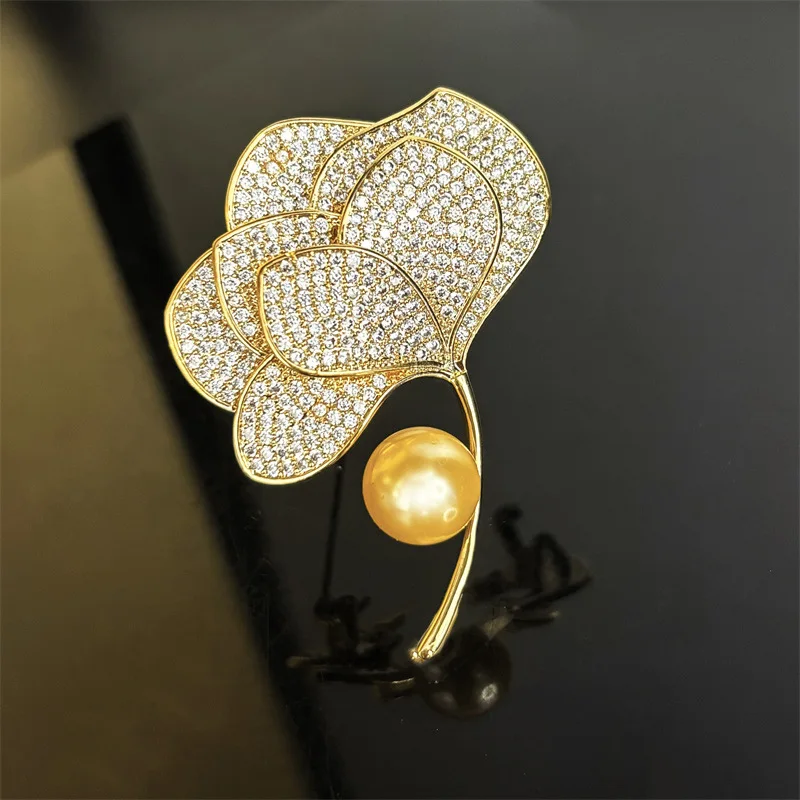 

OKILY New Temperament Zircon Plant Brooches Multi-layer Ginkgo Leaf Brooch Pin for Women's Clothing Corsage Elegant Accessories