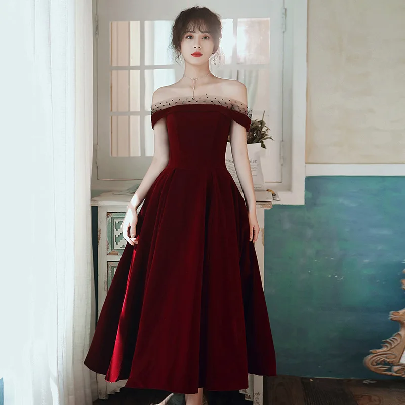 

Slash Neck Qipao Lace Patchwork Vestidos Velvet Pleated Cheongsam Burgundy Evening Party Dresses Gown Vintage Robe De Soiree
