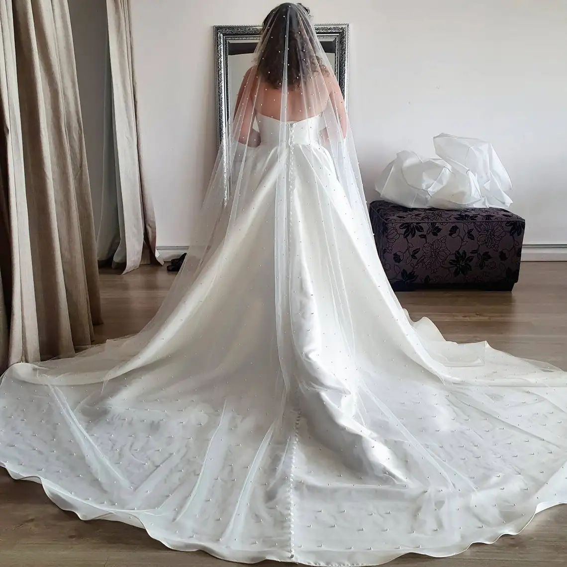 

TOPQUEEN V09 Wedding Veil with Pearls 5 Meter Long Bridal Veils Beaded Cathedral Length 3M wide Dramatic Single Tier Pearl Veil