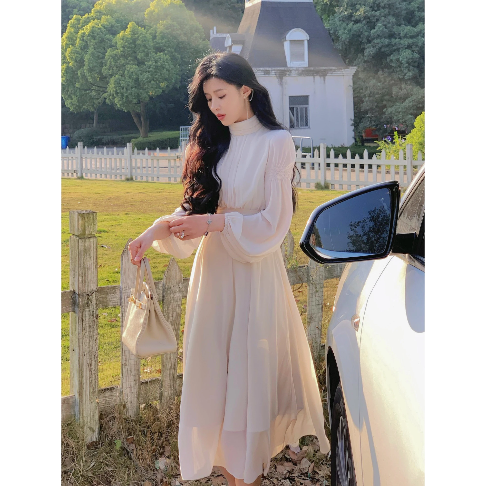 2023 Autumn Winter White Turtleneck Dress Woman Gentle Style High End Design Sense Niche Female Clothing Free Shipping
2023 Autumn Winter White Turtleneck Dress Woman Gentle Style High End Design Sense Niche Female Clothing Free Shipping