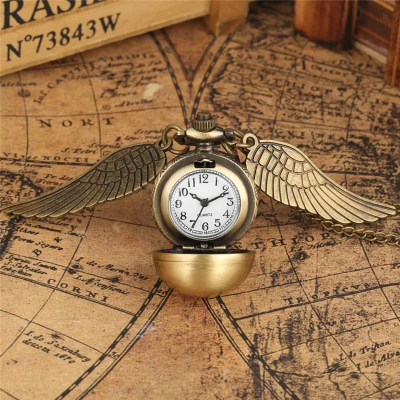 

Retro Mini Size Round Ball Shape Clock with Wings Men Women Antique Quartz Analog Pocket Watch Arabic Numeral Timepiece Watches