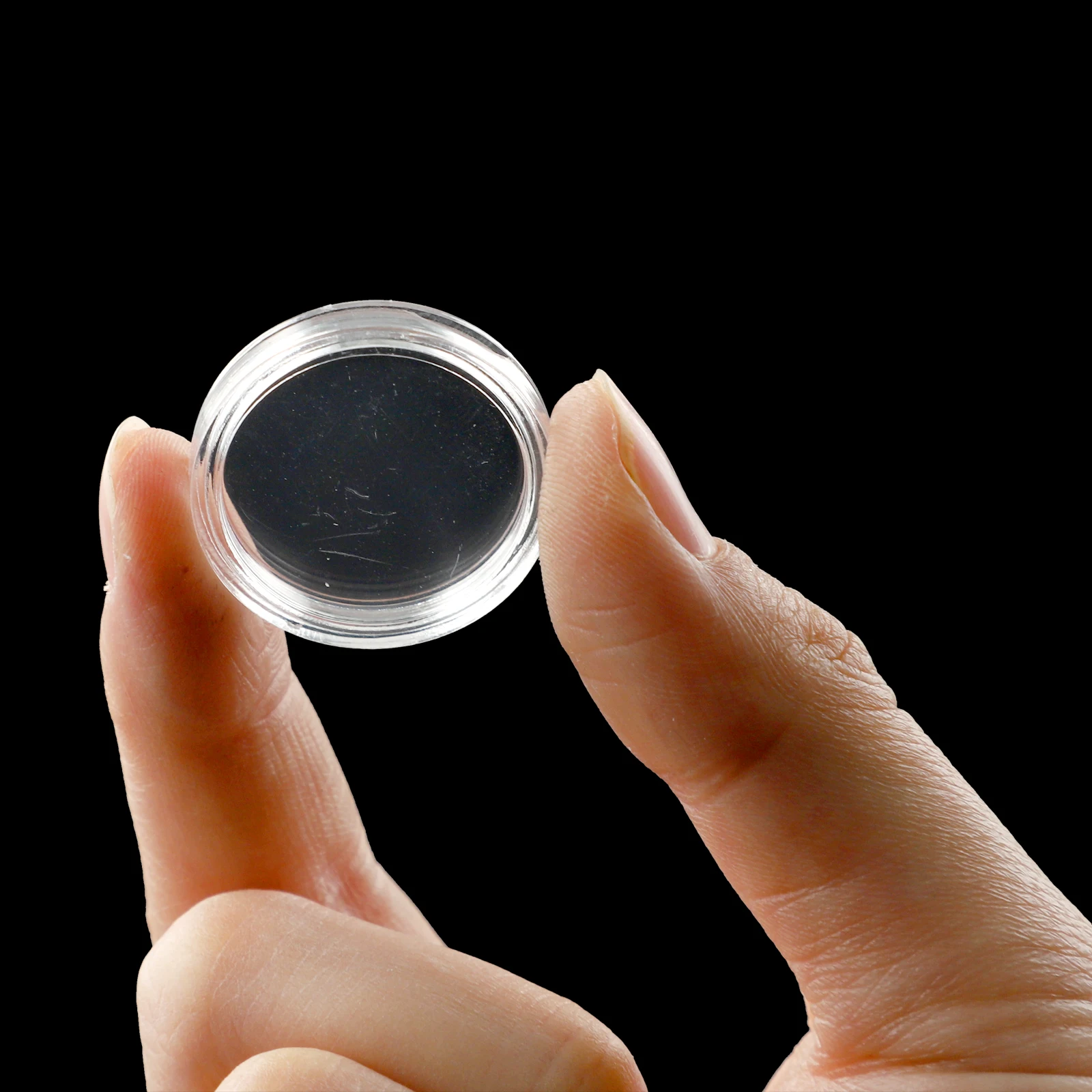 ~100pcs 21mm Transparent Plastic Coin1 Holder Coin Collecting Box Case For Coins Sto1rage Capsules Protection Boxes Container
~100pcs 21mm Transparent Plastic Coin1 Holder Coin Collecting Box Case For Coins Sto1rage Capsules Protection Boxes Container