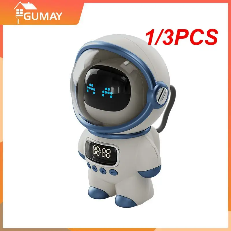 1/3PCS Intelligent Astronaut Speaker Creative Digital Smart Alarm Clock FM Radio Electronic Sleeping Night Light Table
1/3PCS Intelligent Astronaut Speaker Creative Digital Smart Alarm Clock FM Radio Electronic Sleeping Night Light Table