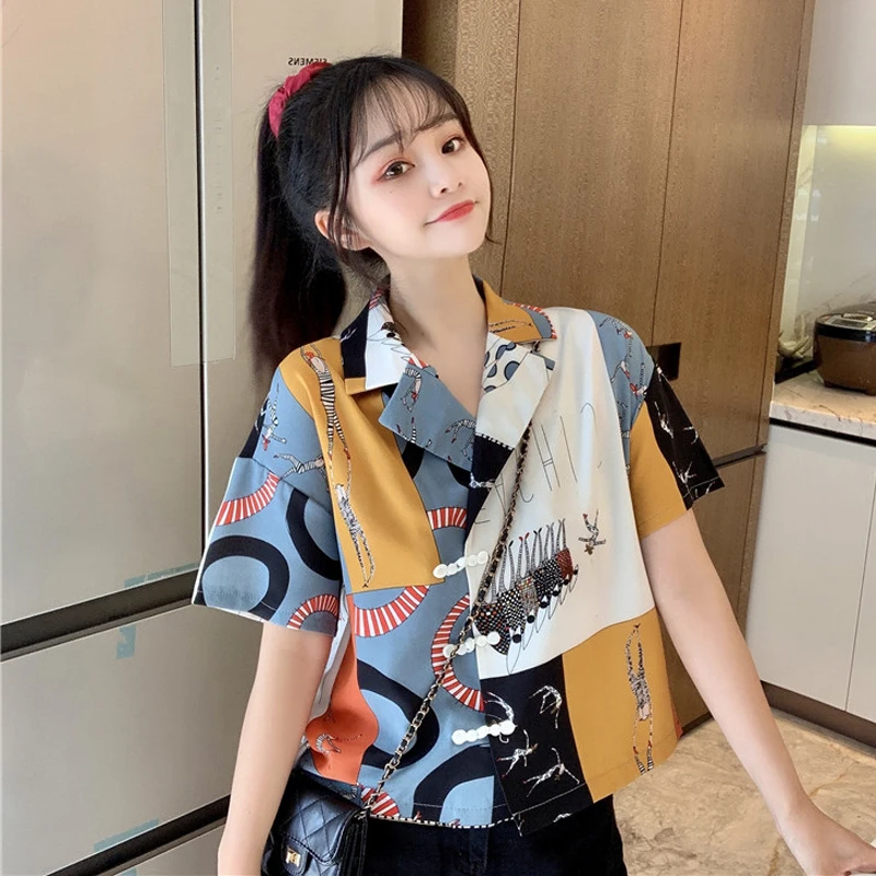 Women Blouses Fashion Geometric Pattern Short Sleeve Printed Shirt 2022 Summer Female All-match Casual Short Tops
Women Blouses Fashion Geometric Pattern Short Sleeve Printed Shirt 2022 Summer Female All-match Casual Short Tops