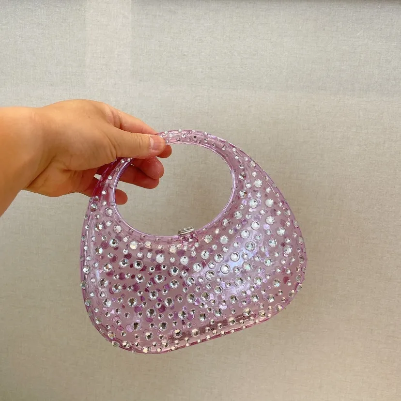 NEW Luxury Designer Clear Bag Diamonds Woven Handbags Acrylic Evening Bags for Women Crystal Wedding Purses Ladies Clutch Tote
NEW Luxury Designer Clear Bag Diamonds Woven Handbags Acrylic Evening Bags for Women Crystal Wedding Purses Ladies Clutch Tote