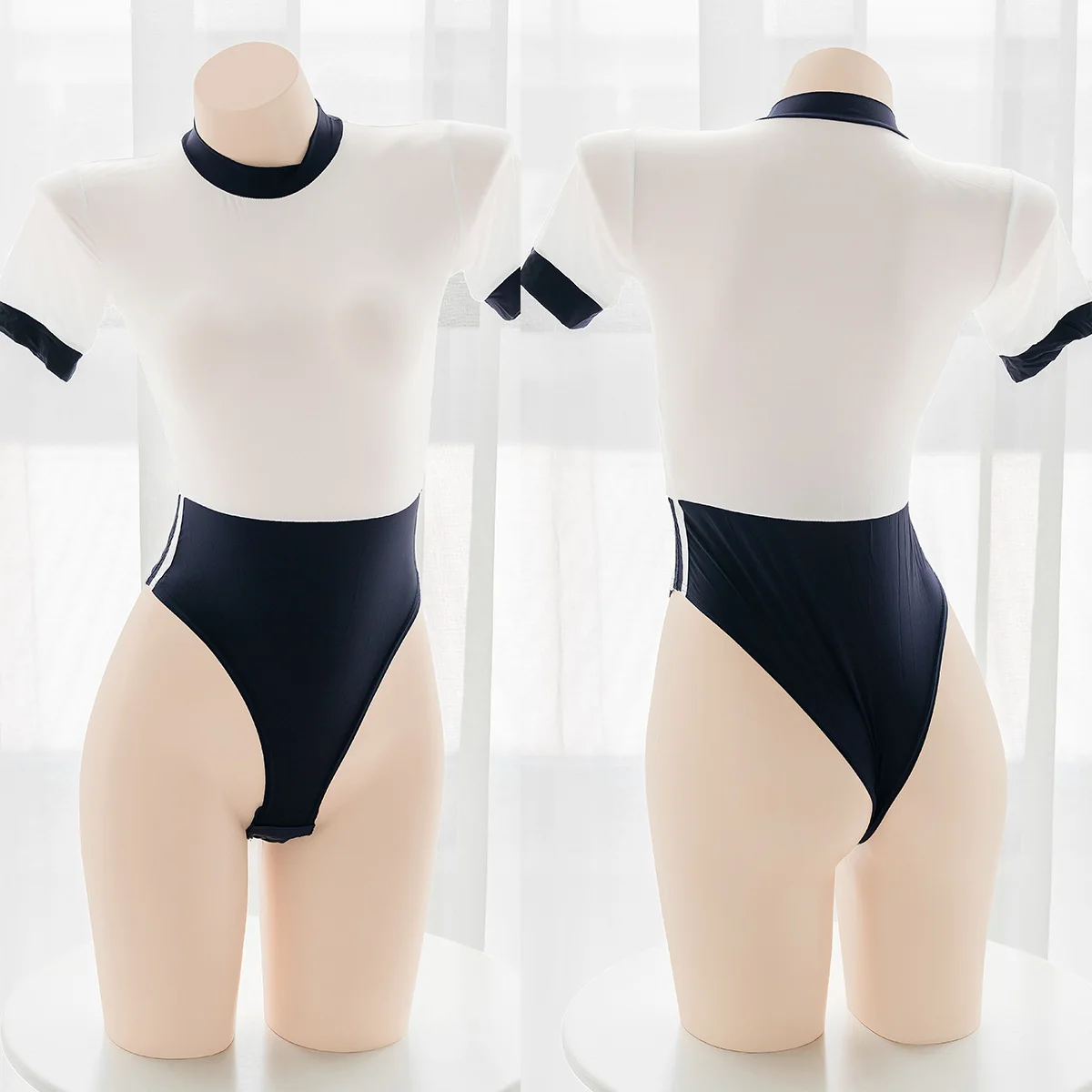 Прозрачный спортивный костюм Pure Desire, боди, милое нижнее белье с высоким коротким рукавом и вилкой, комплект нижнего белья, школьная Пижама с бантом для женщин
Прозрачный спортивный костюм Pure Desire, боди, милое нижнее белье с высоким коротким рукавом и вилкой, комплект нижнего белья, школьная Пижама с бантом для женщин
