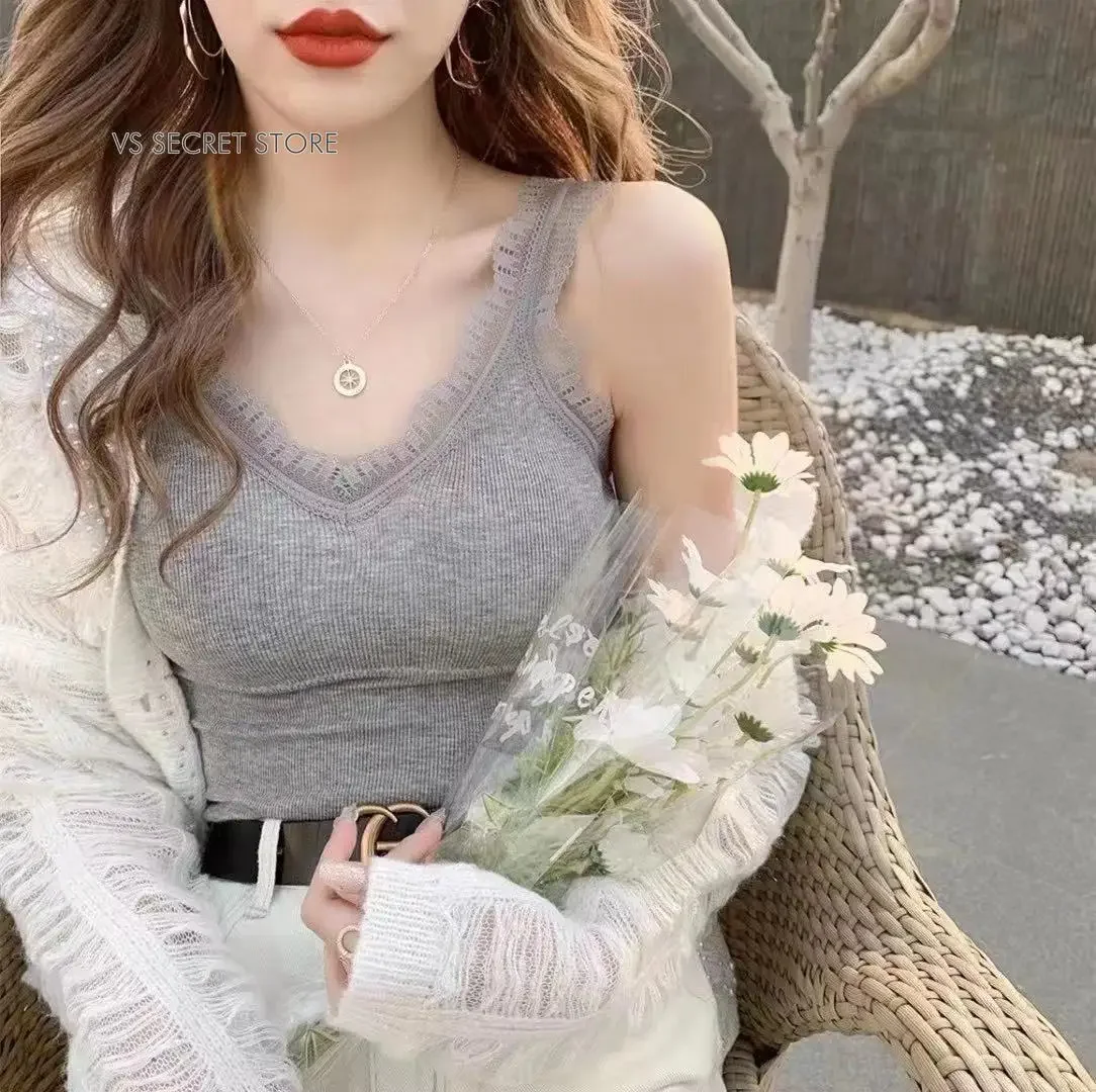 2Pairs Autumn Women Sleeveless Lace Tank Top Sexy Women's T-shirt Vest Bra Female Vest Tops Polychrome Underwear Women Lingerie
2Pairs Autumn Women Sleeveless Lace Tank Top Sexy Women's T-shirt Vest Bra Female Vest Tops Polychrome Underwear Women Lingerie